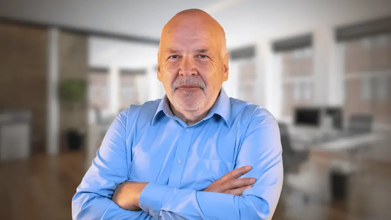 Dr. Roland Pulfer